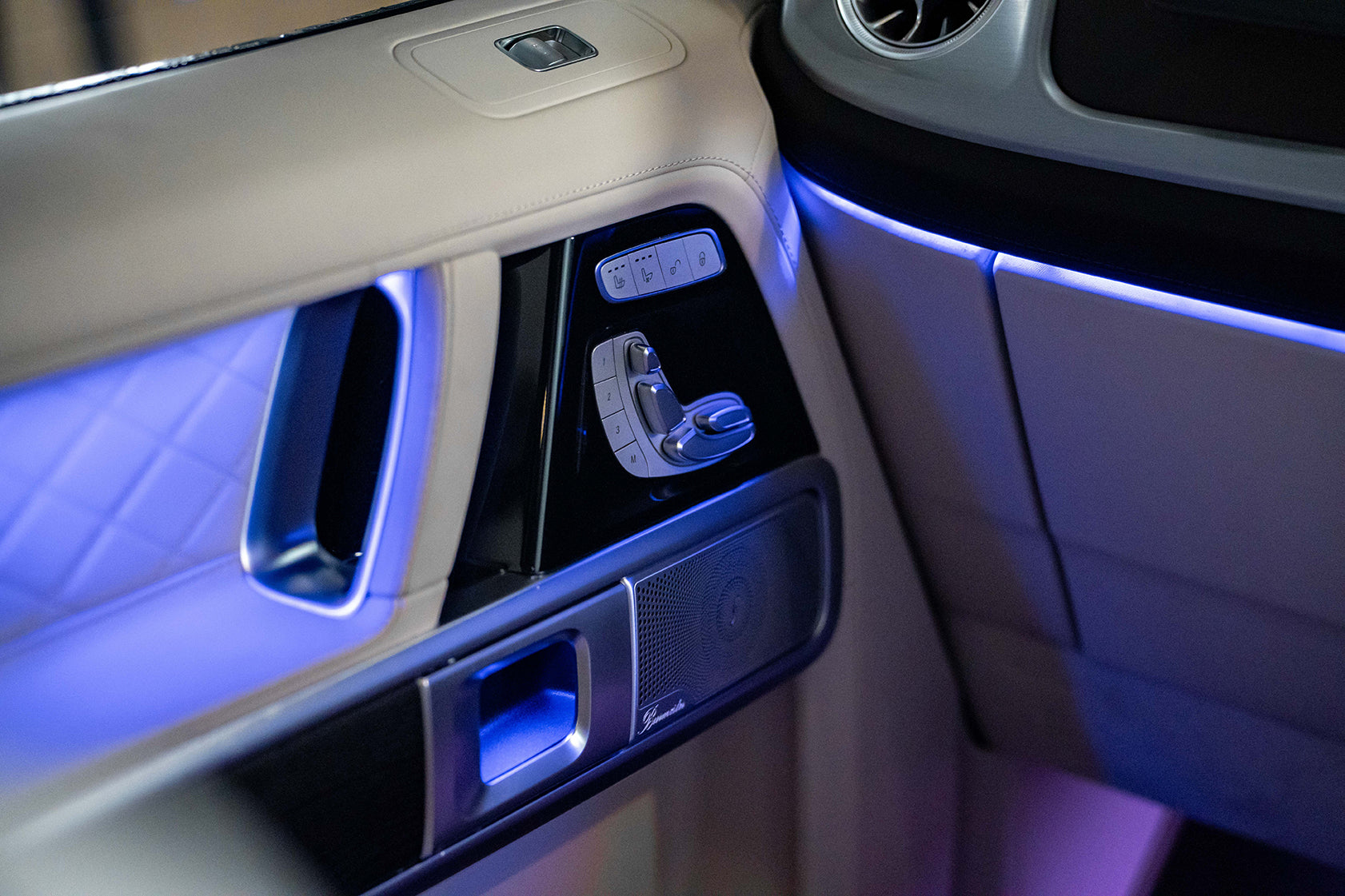 Mercedes G Wagon hire white interior side